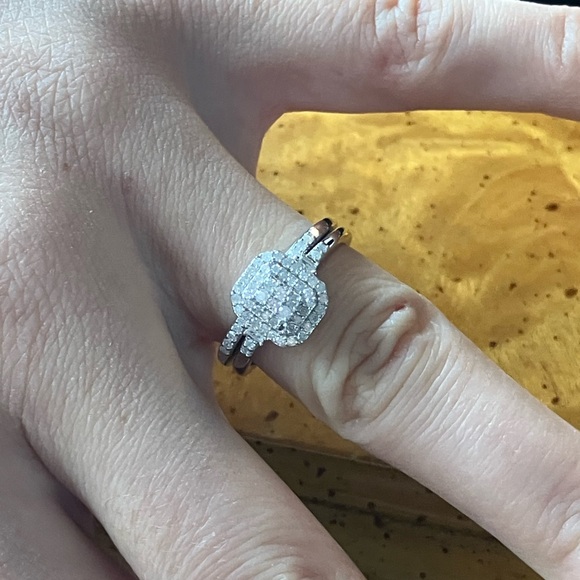 Natural White Diamond Sterling Silver Ring Set Size 7